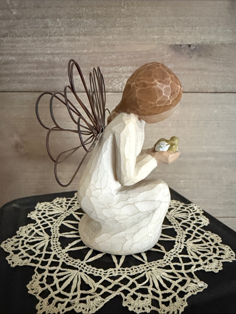 Vintage 2002 Willow Tree "Angel of Miracles" Figurine by Susan Lordi - Picture 3 of 8